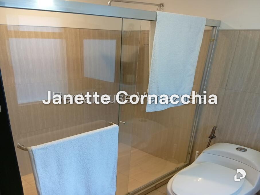 Apartamento en Altamira, Caracas – 19
