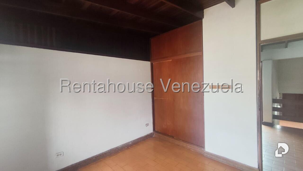 Casa en El Marqués, Caracas – 19