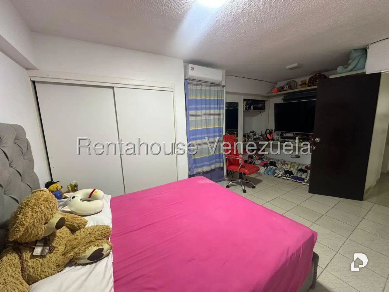 Apartamento en El Paraíso, Caracas – 12