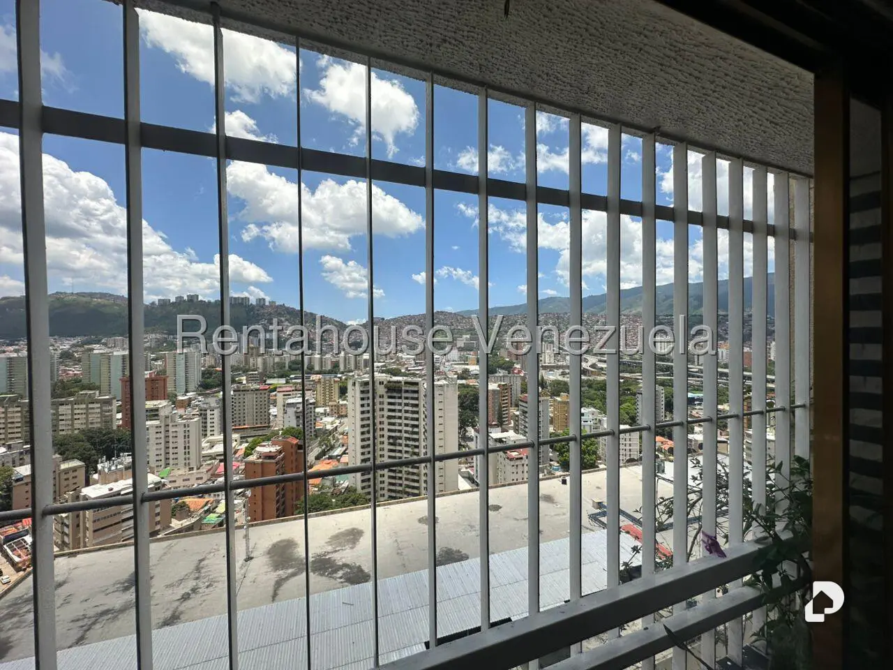 Apartamento en El Paraíso, Caracas – 6