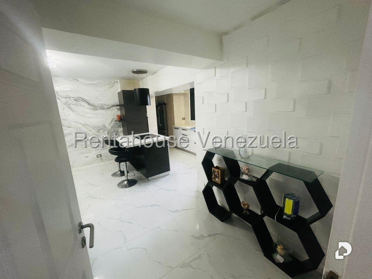 Apartamento en Terrazas del Ávila, Caracas – 2