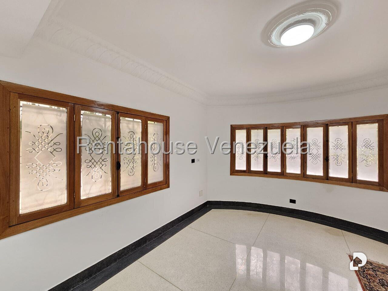 Local comercial en San Bernardino, Caracas – 22