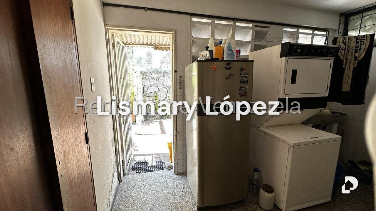 Casa en Prados del Este, Caracas – 19