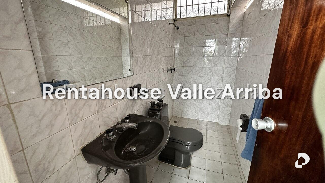 Casa en Prados del Este, Caracas – 15