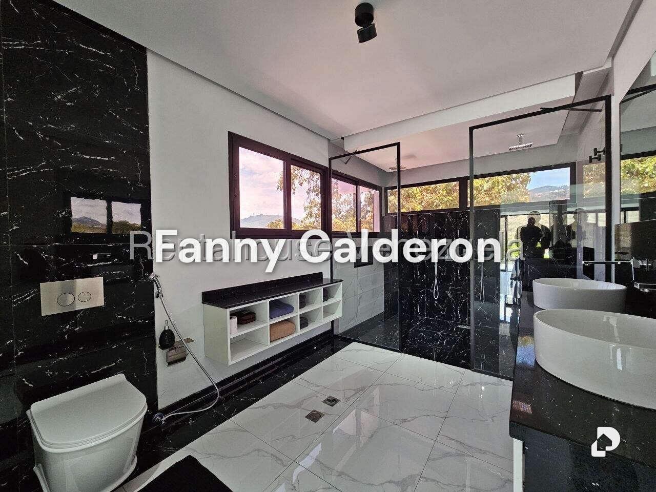 Casa en Prados del Este, Caracas – 22