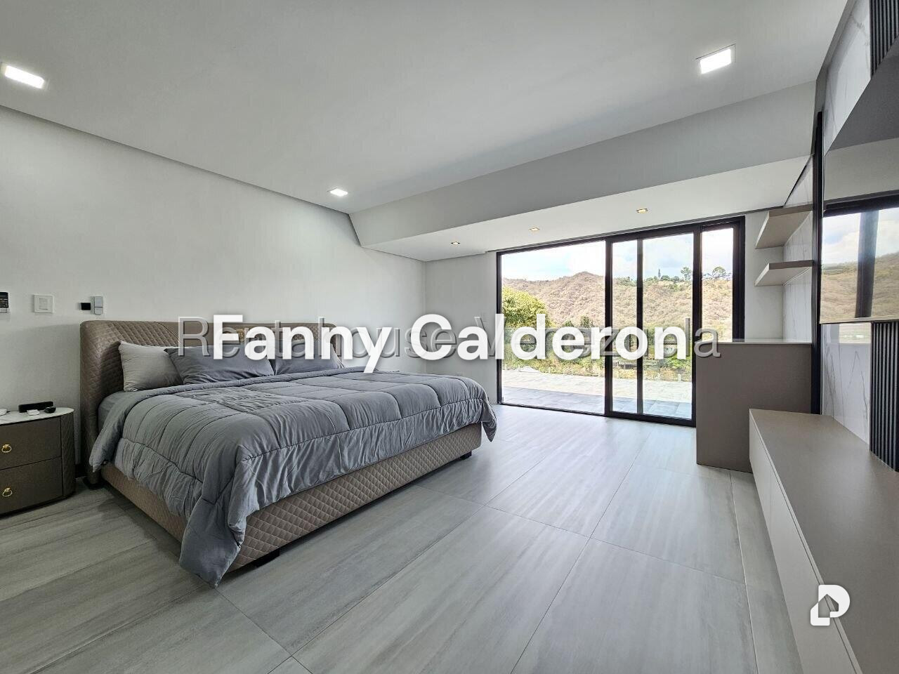 Casa en Prados del Este, Caracas – 20