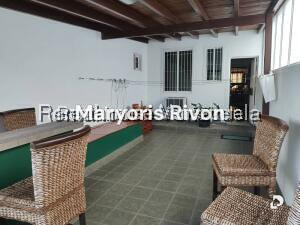 Casa en Los Pomelos, Caracas – 11