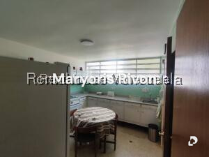 Casa en Los Pomelos, Caracas – 29
