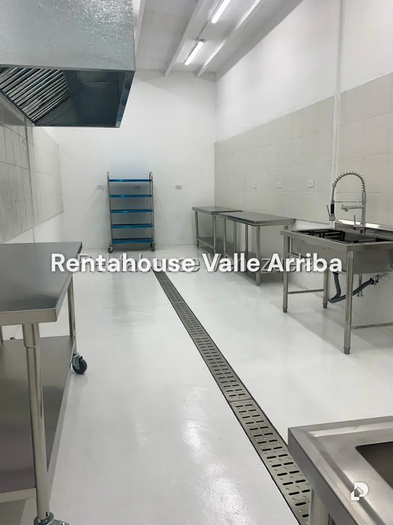 Local comercial en Los Chorros, Caracas – 3
