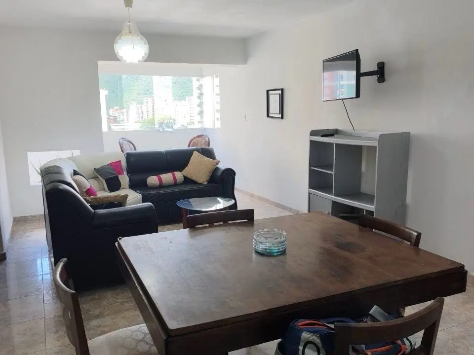 Apartamento en Barrio Las Flores, Maracay - 1