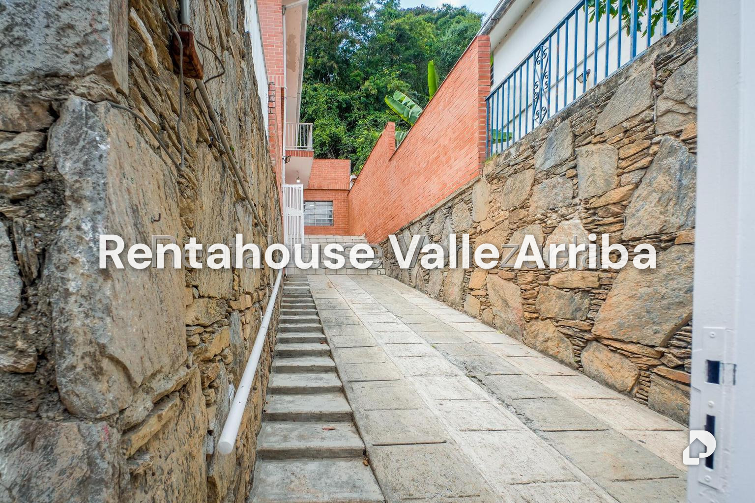 House in Santa Fe Norte, Caracas – 29