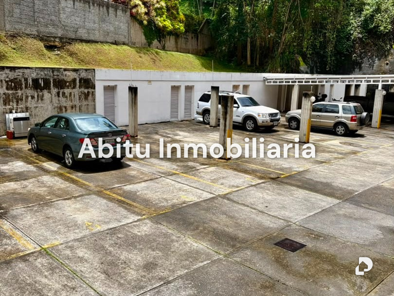 Apartamento en Oripoto, Caracas – 9