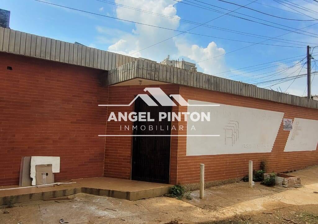 Oficina en Tierra Negra, Maracaibo - 1