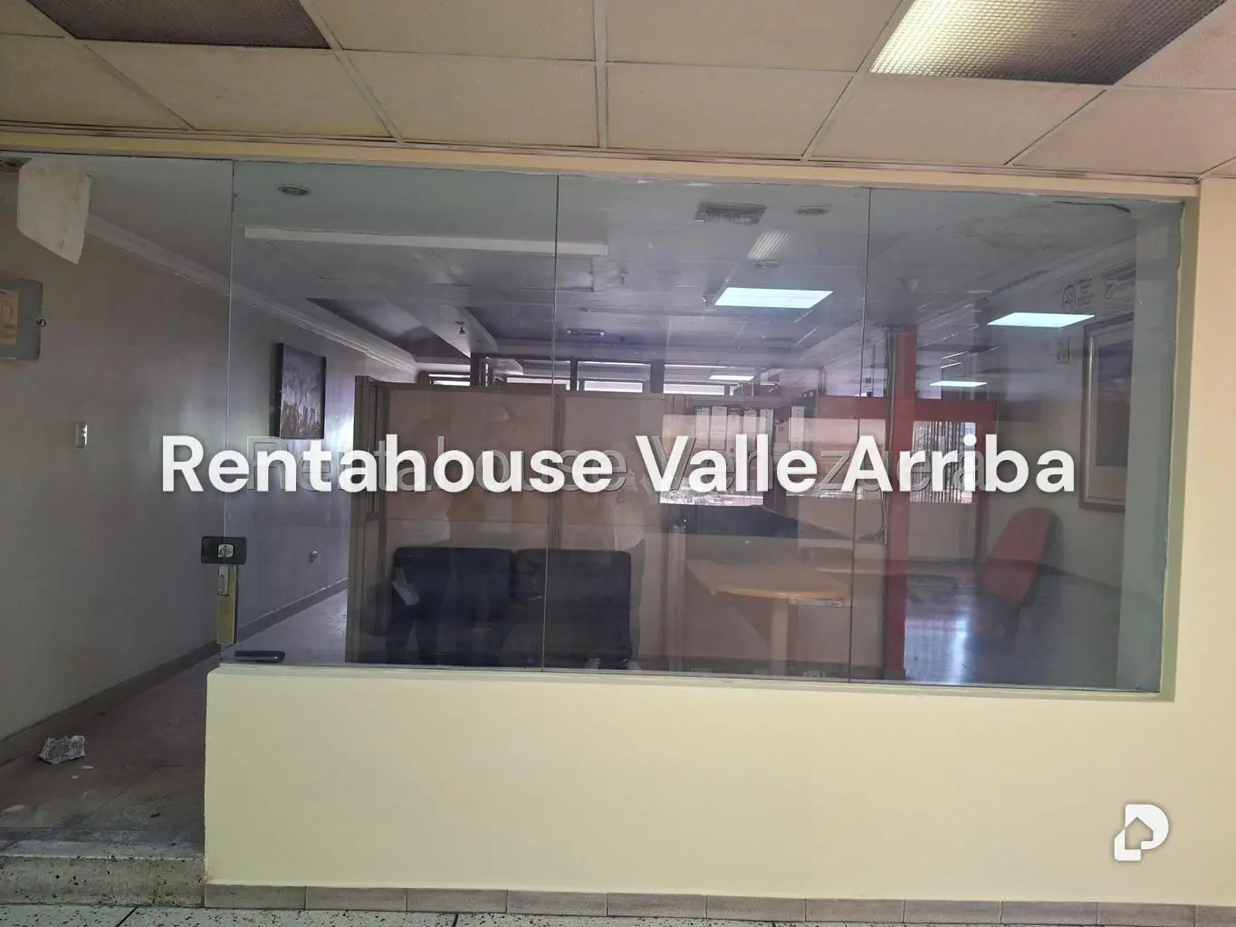 Local comercial en Chacaito, Caracas – 2