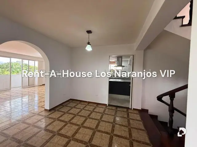 Casa en Alto Prado, Caracas – 5