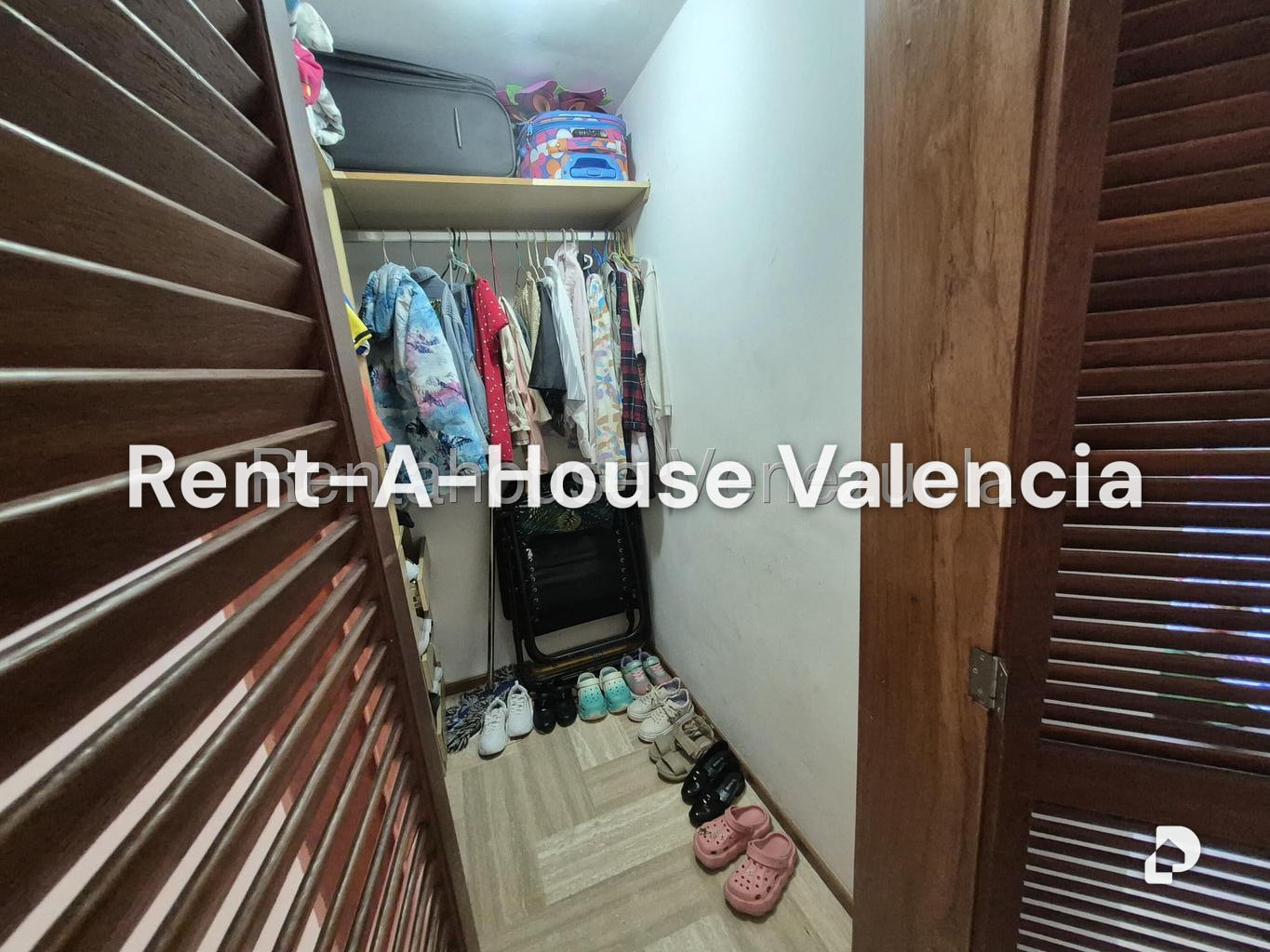Casa en Colinas de Guataparo, Valencia – 38