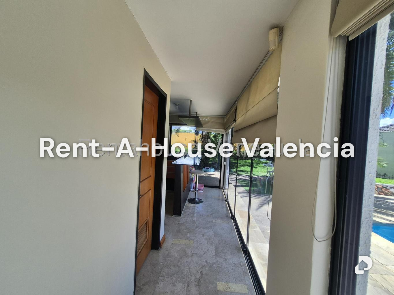 Casa en Colinas de Guataparo, Valencia – 28