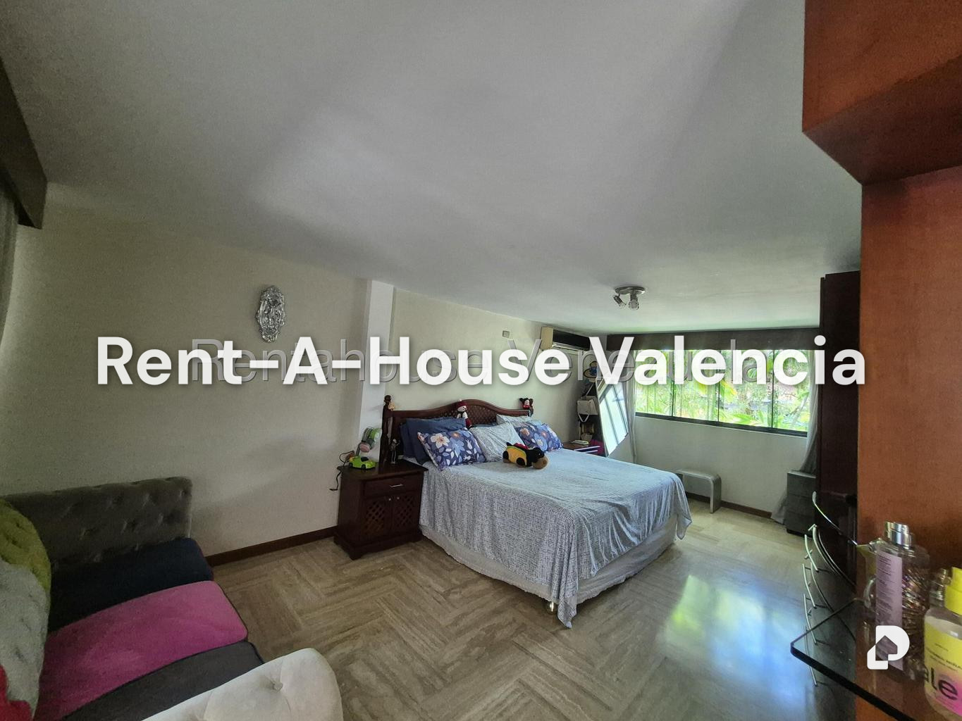 Casa en Colinas de Guataparo, Valencia – 26