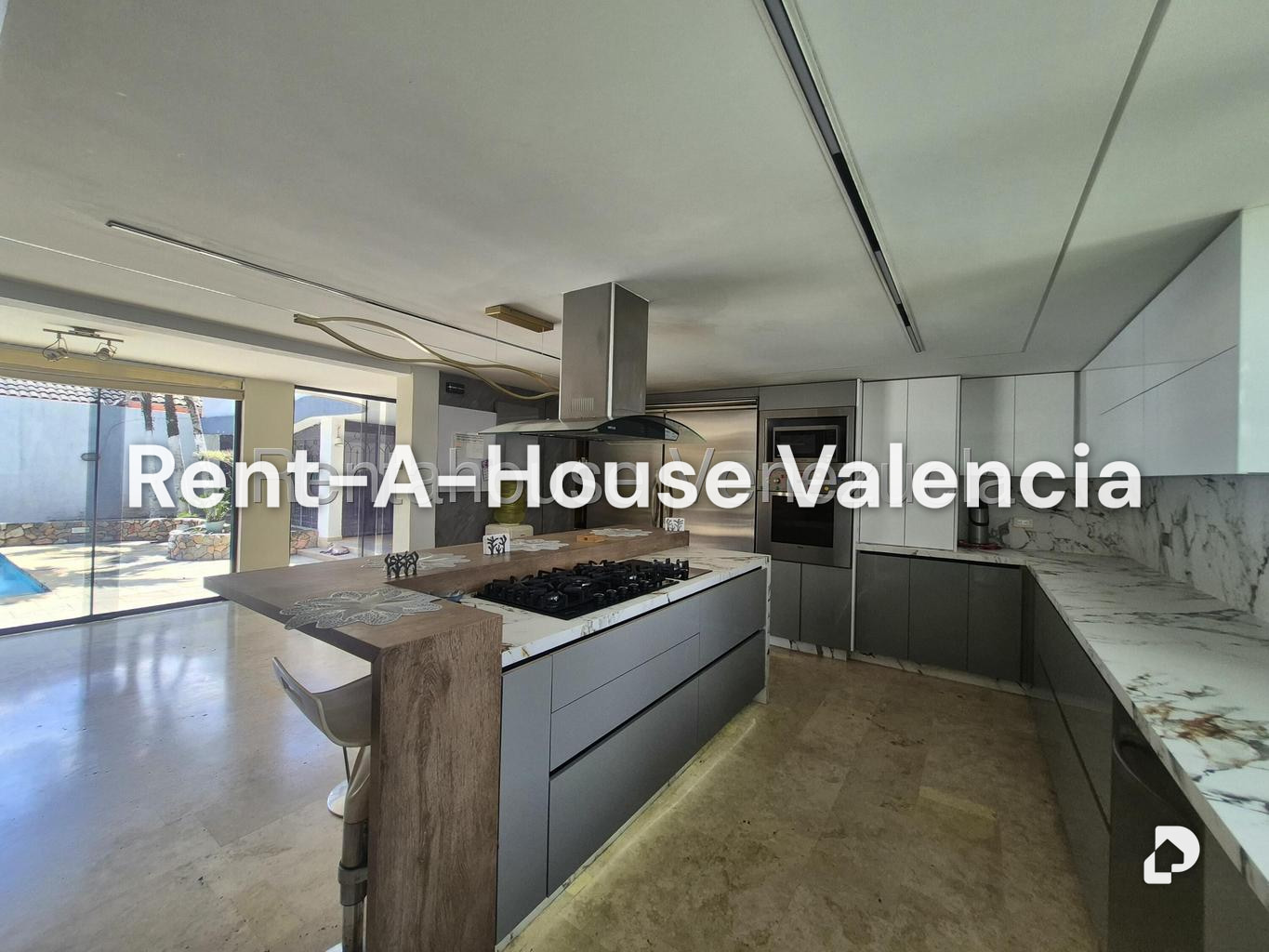 Casa en Colinas de Guataparo, Valencia – 17