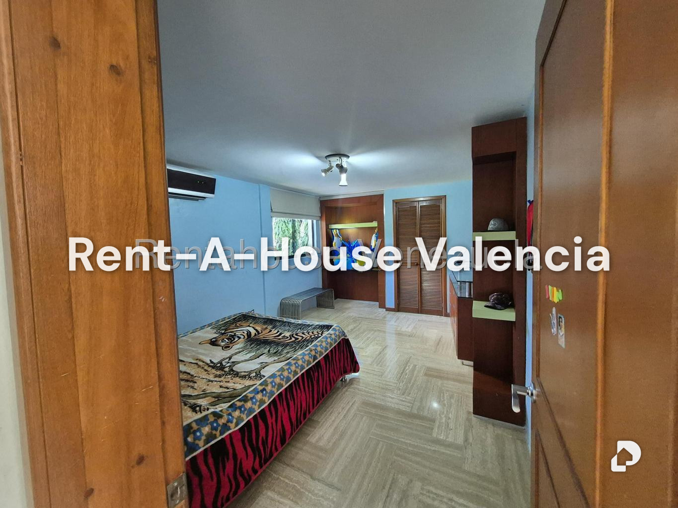 Casa en Colinas de Guataparo, Valencia – 33