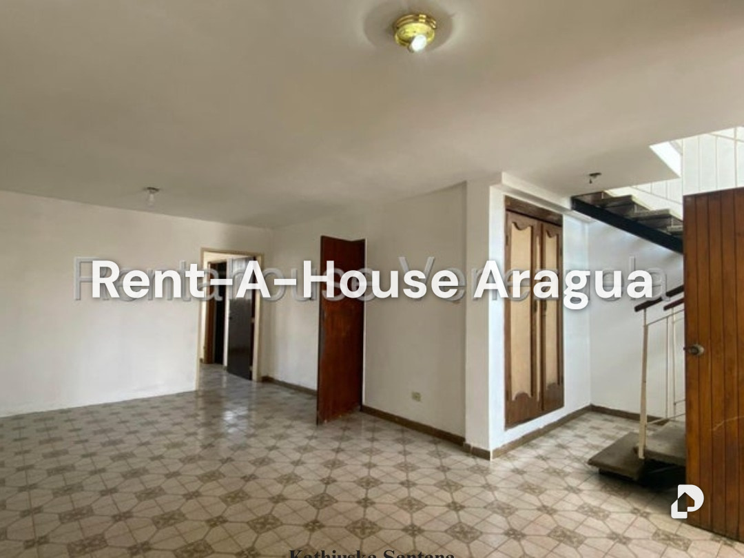 Casa en Urbanización Fundación Mendoza, Maracay – 2