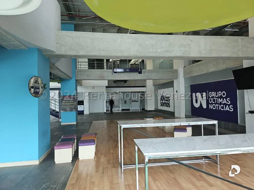 Office in La Urbina, Caracas – 29