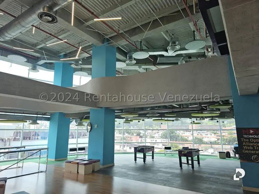 Office in La Urbina, Caracas – 22