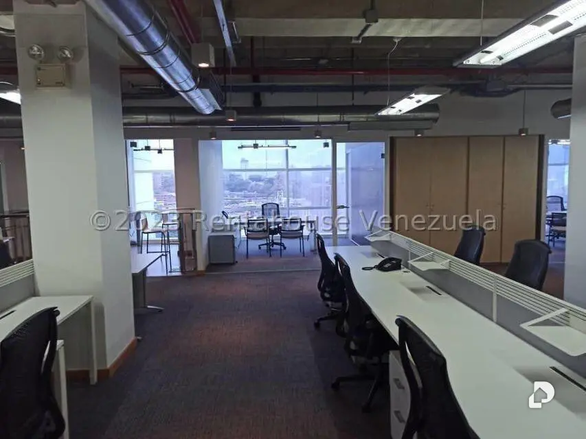 Office in La Urbina, Caracas – 3