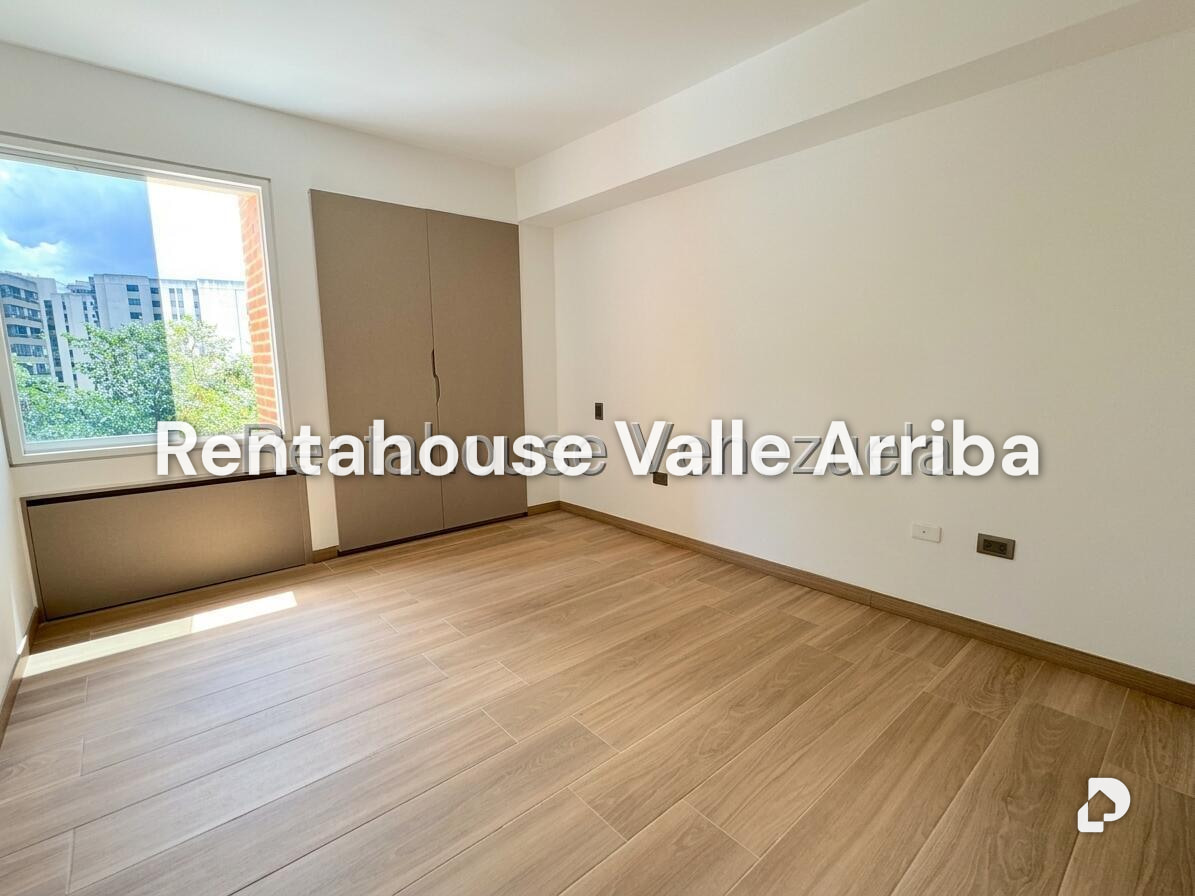 Apartamento en El Cigarral, Caracas – 25