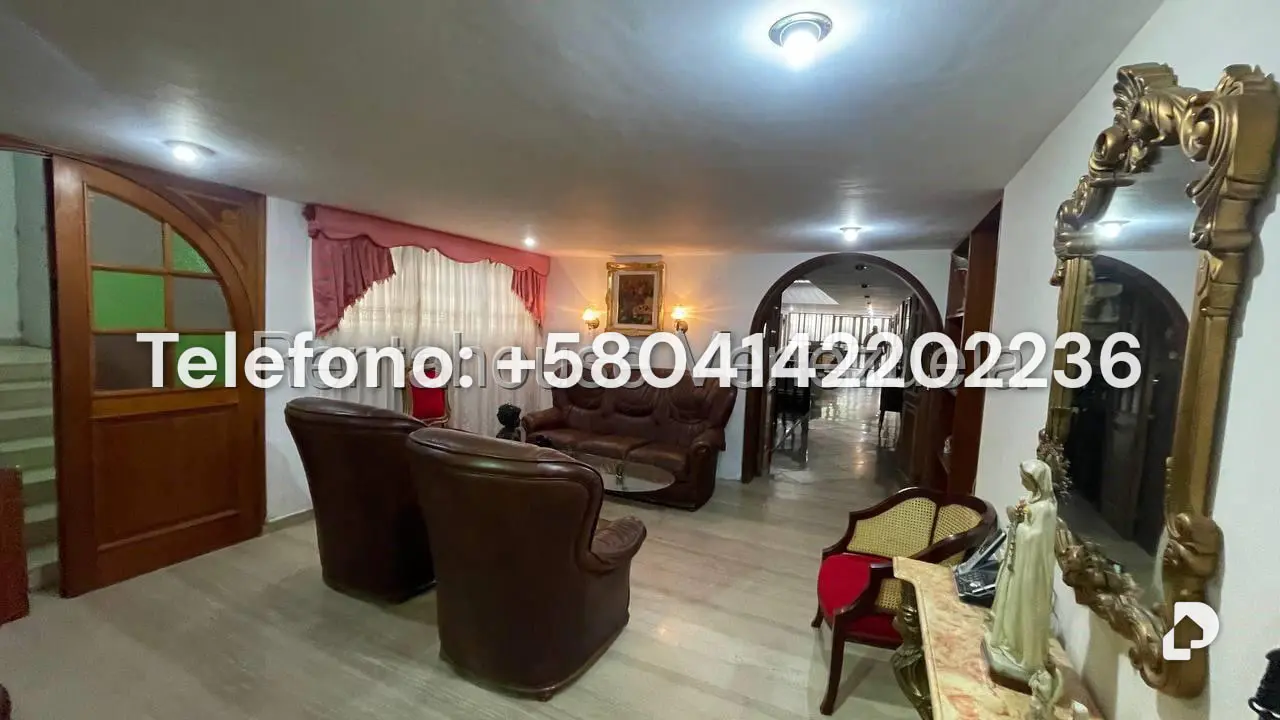 Casa en Prados del Este, Caracas – 14
