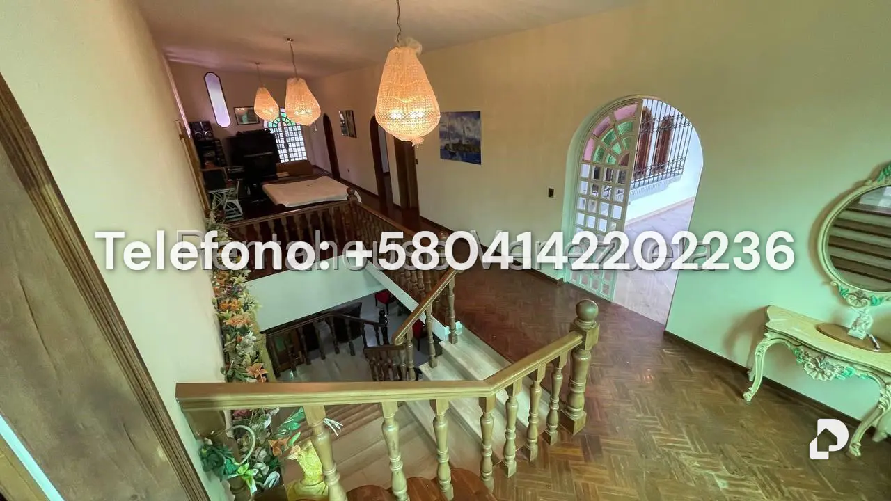 Casa en Prados del Este, Caracas – 26
