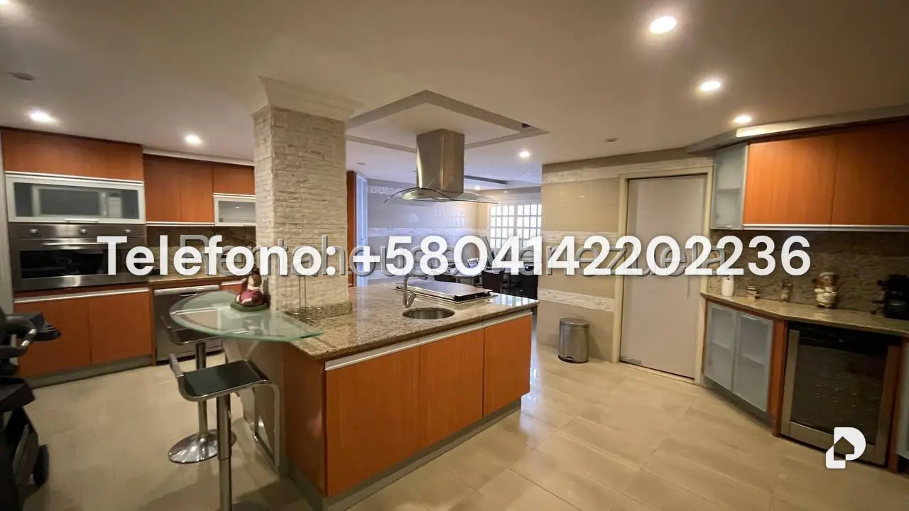 Casa en Prados del Este, Caracas – 9