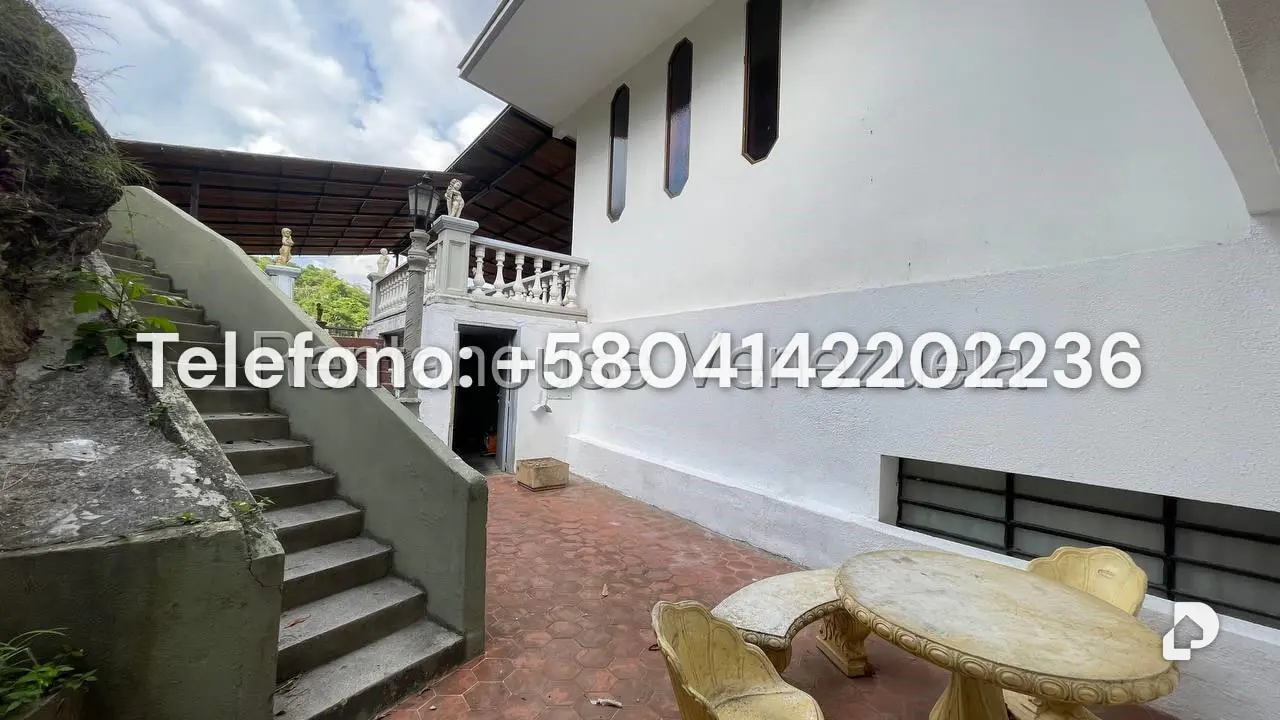 Casa en Prados del Este, Caracas – 33