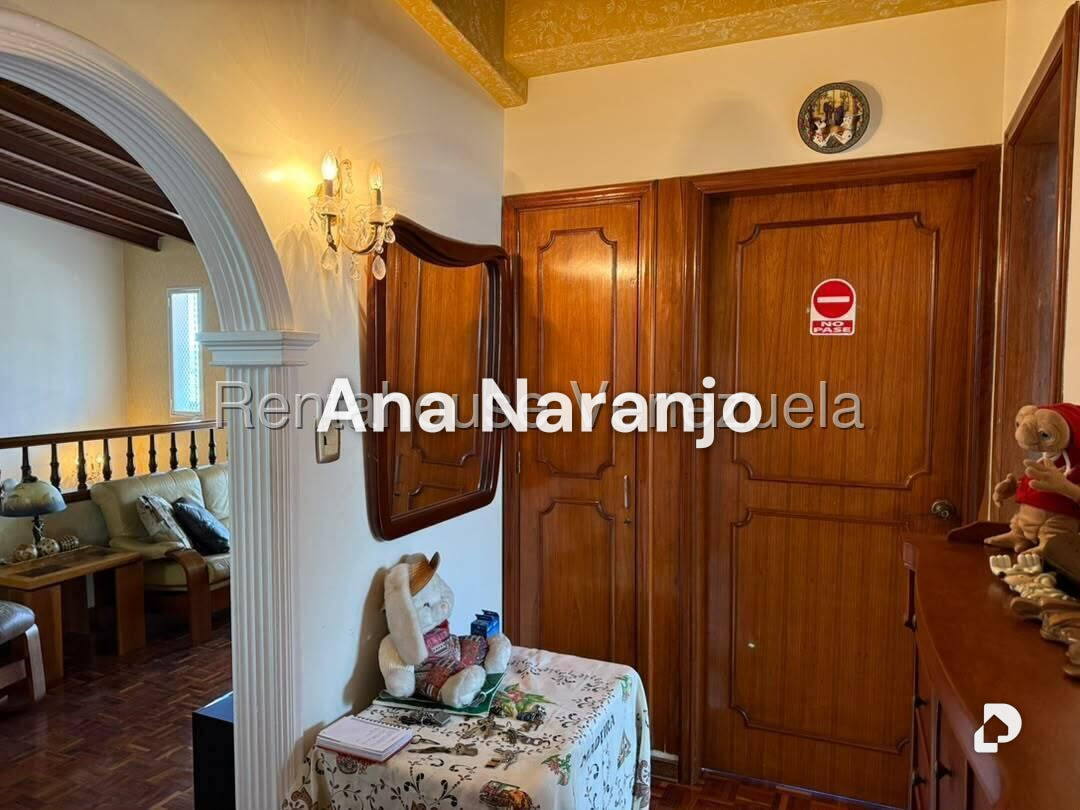 Casa en Santa Paula, Caracas – 48