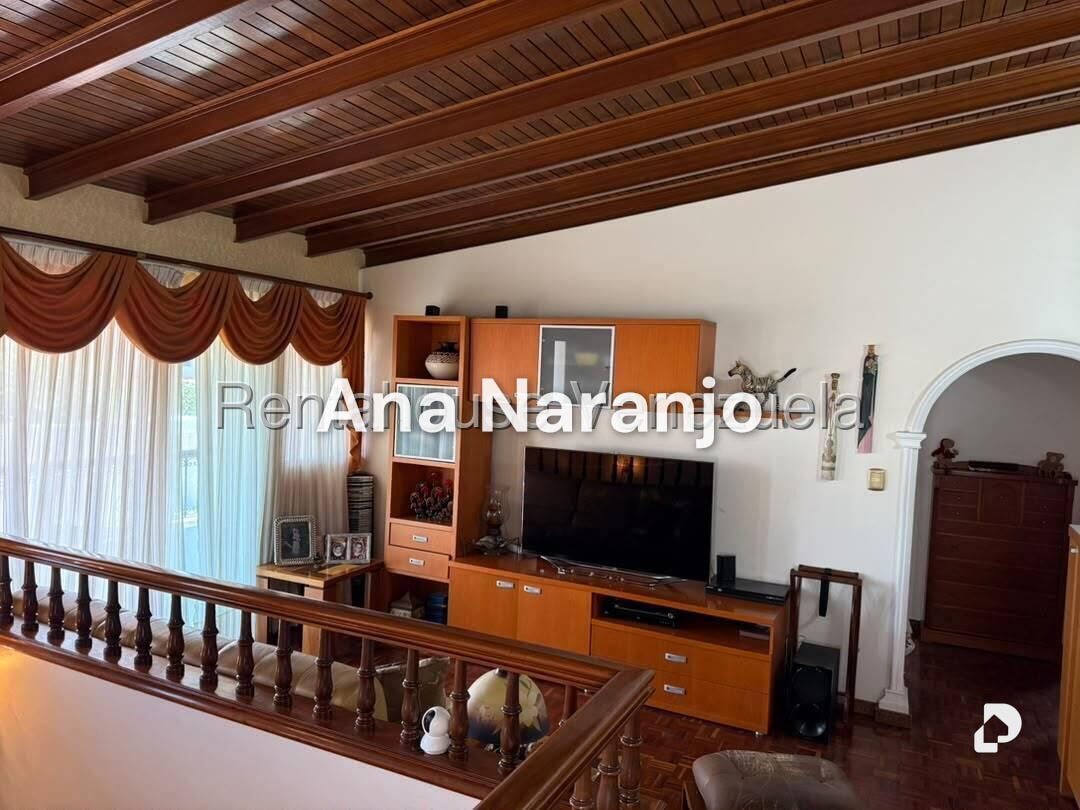 Casa en Santa Paula, Caracas – 31