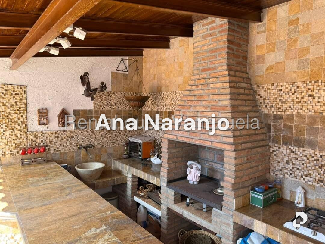 Casa en Santa Paula, Caracas – 15