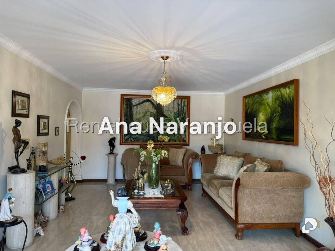 Casa en Santa Paula, Caracas – 20