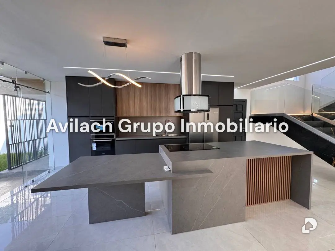 Casa en La Viña, Valencia