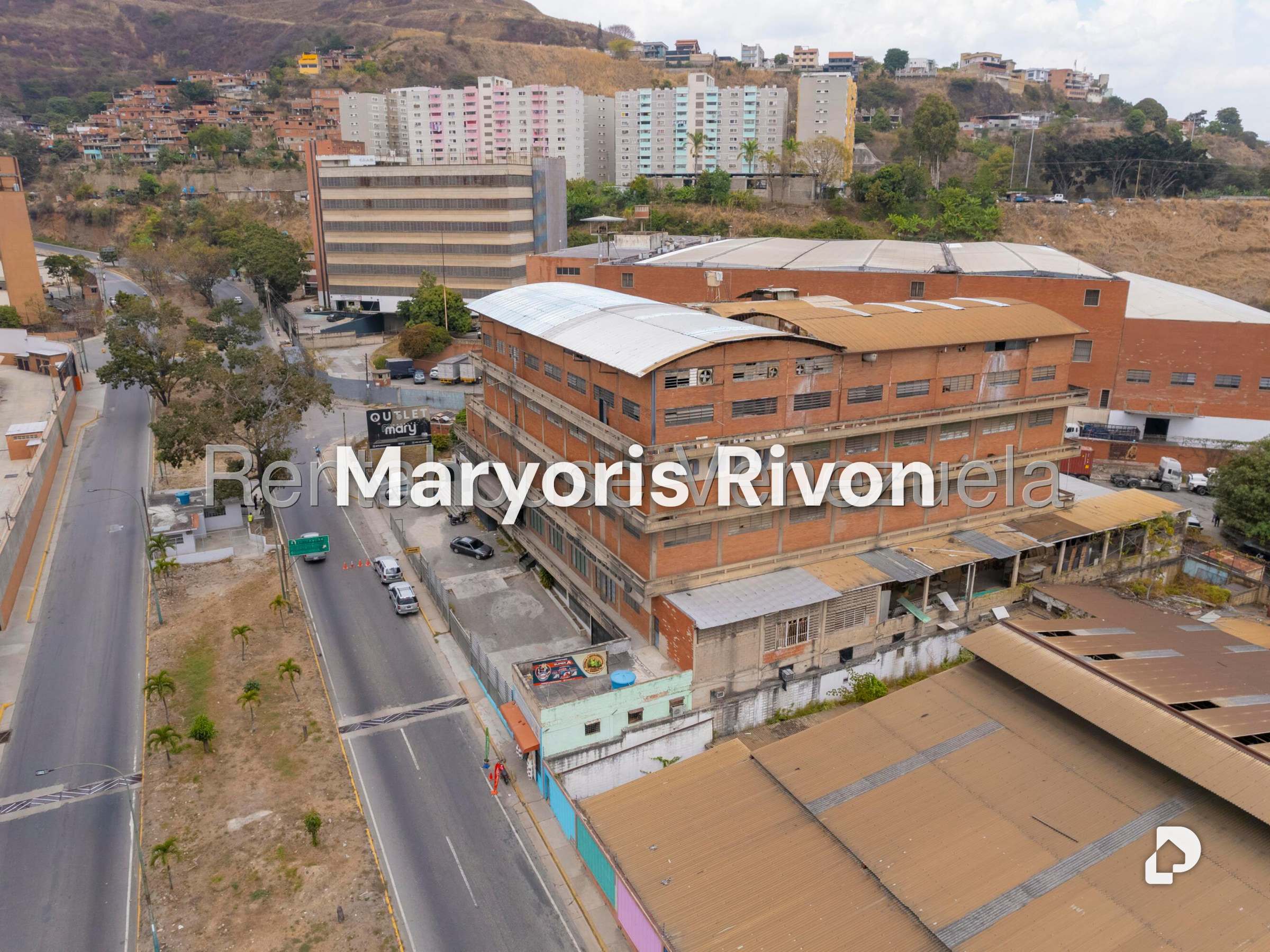 Edificio en La Yaguara, Caracas – 5