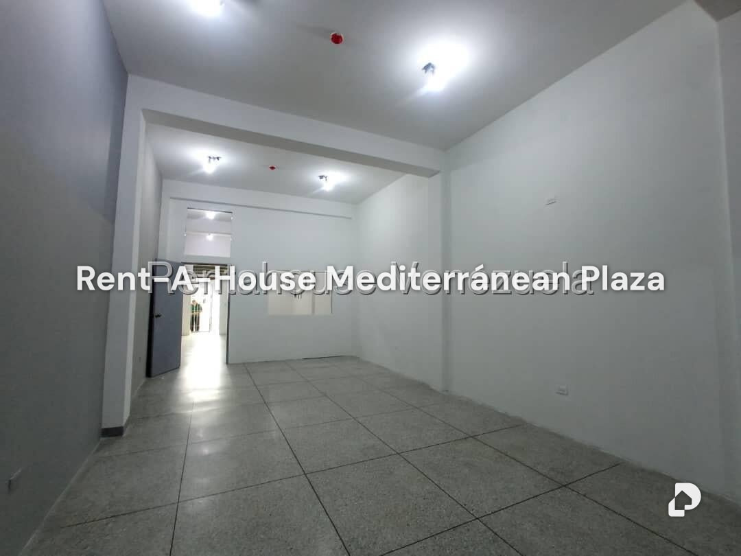 Local comercial en Centro, Guacara – 2