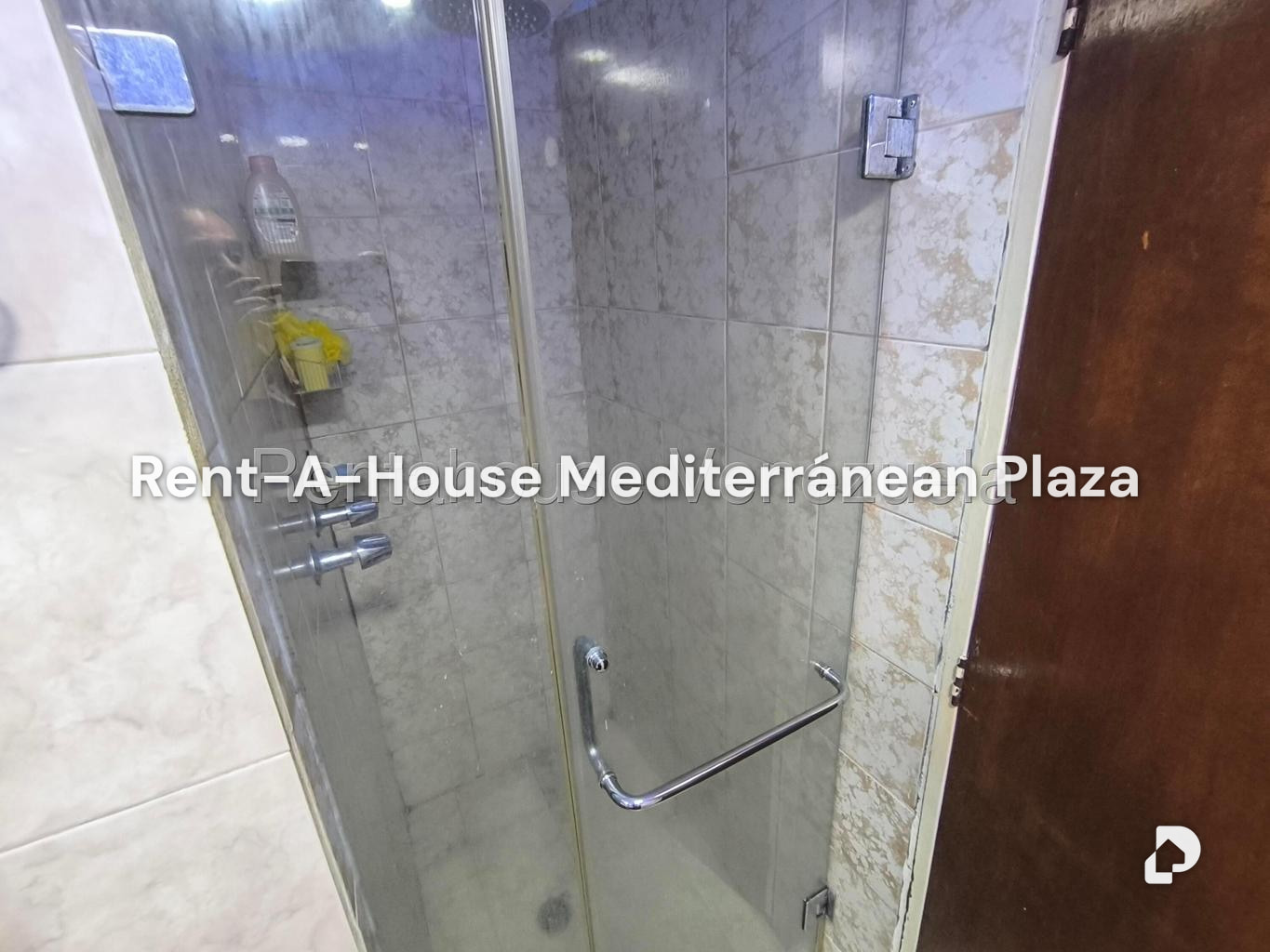 Apartamento en La Granja, Naguanagua – 28