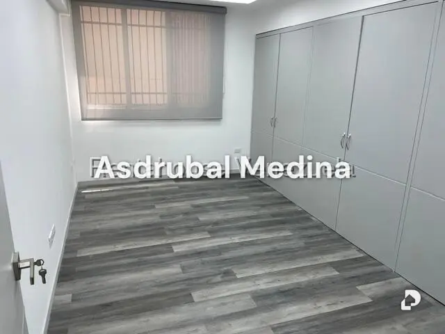 Apartamento en Los Palos Grandes, Caracas – 10