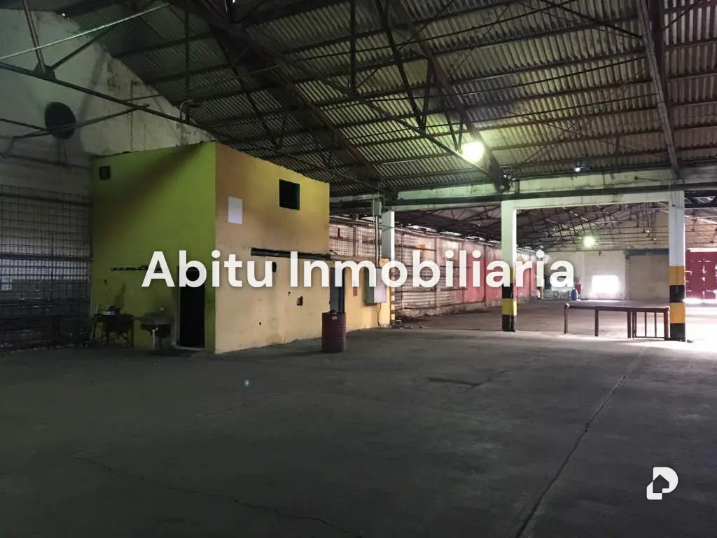 Warehouse in Catia, Caracas – 5