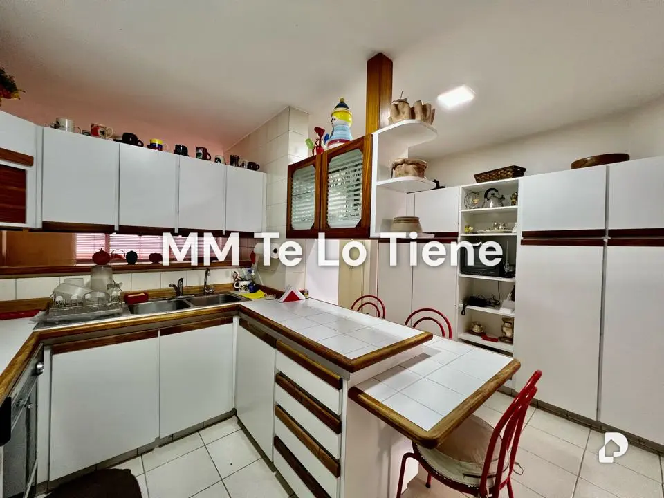 Apartamento en El Arroyo, Caracas – 11