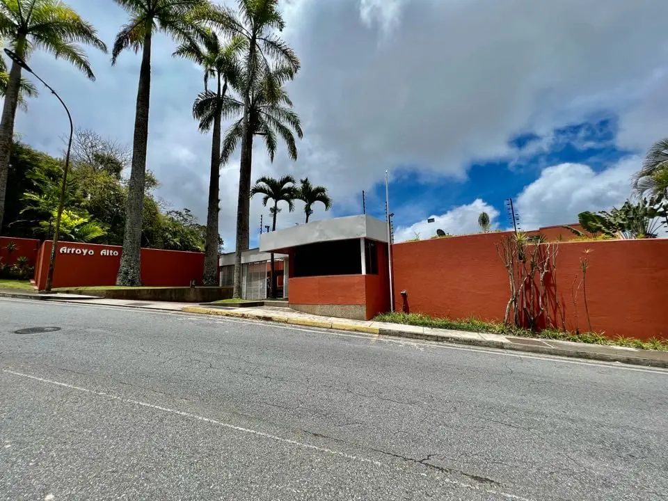 Apartamento en El Arroyo, Caracas - 1
