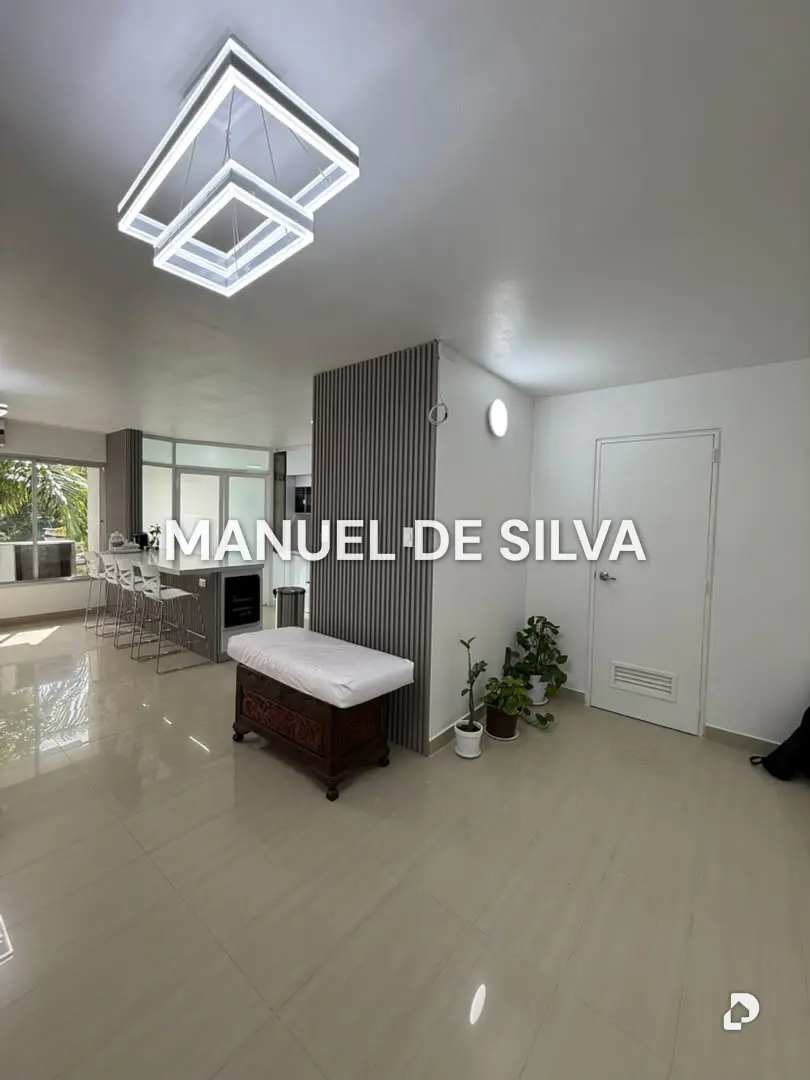 Apartamento en Casco Central, Lechería – 5