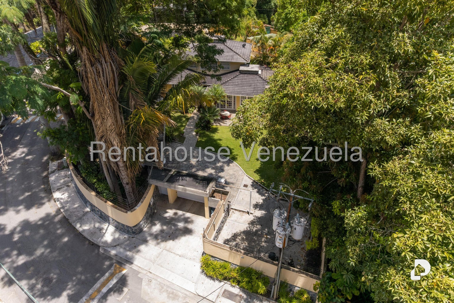 Casa en Los Geranios, Caracas – 2