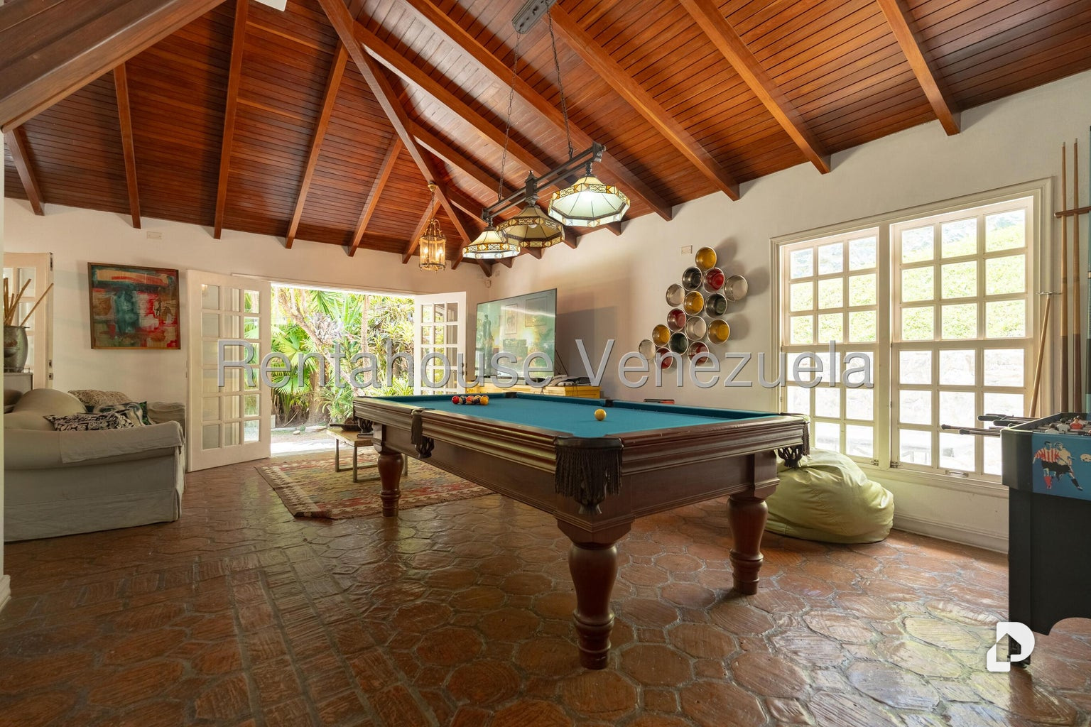 Casa en Los Geranios, Caracas – 27