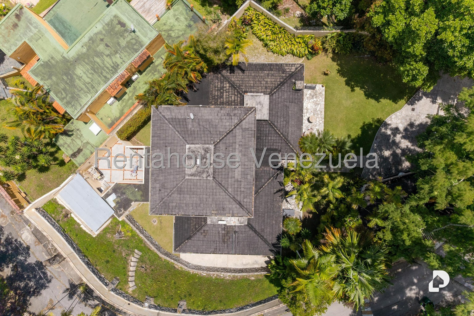 Casa en Los Geranios, Caracas – 1