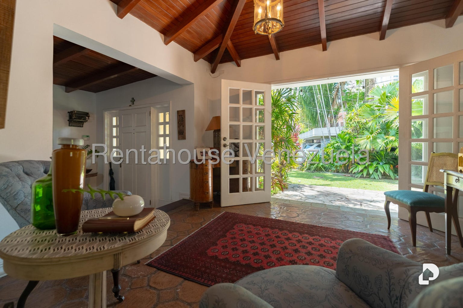 Casa en Los Geranios, Caracas – 22